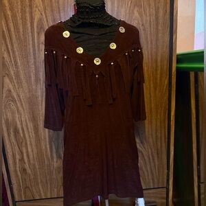 Western 90s Brown V neck shirt with fringe and metal detailing